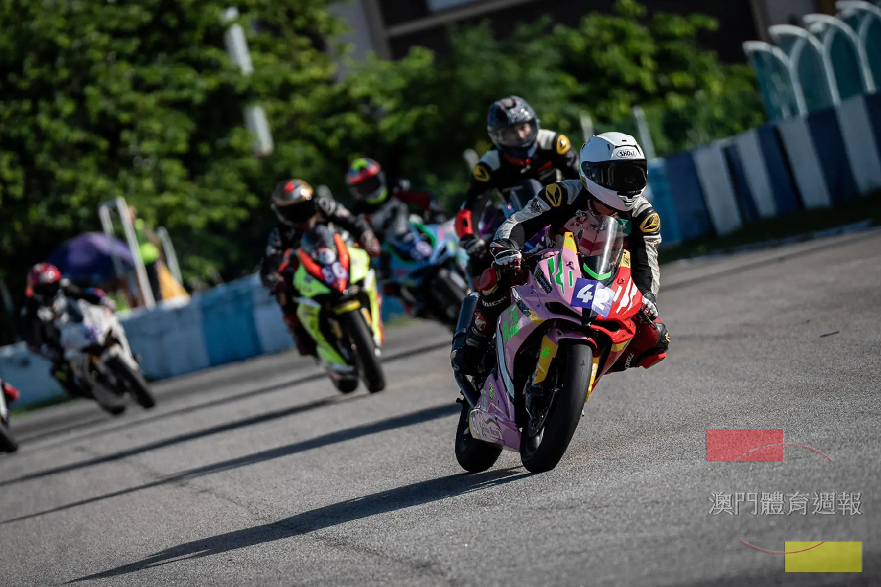 黃文飛於250cc 4衝程組封王.jpg